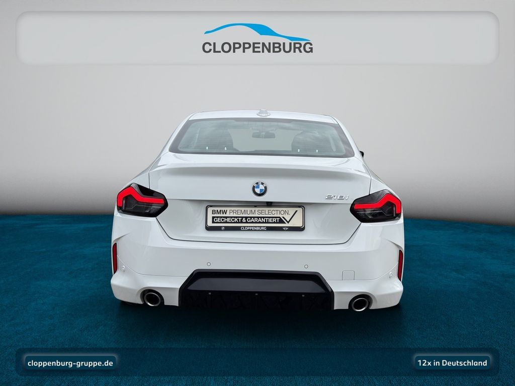 BMW 218 2025