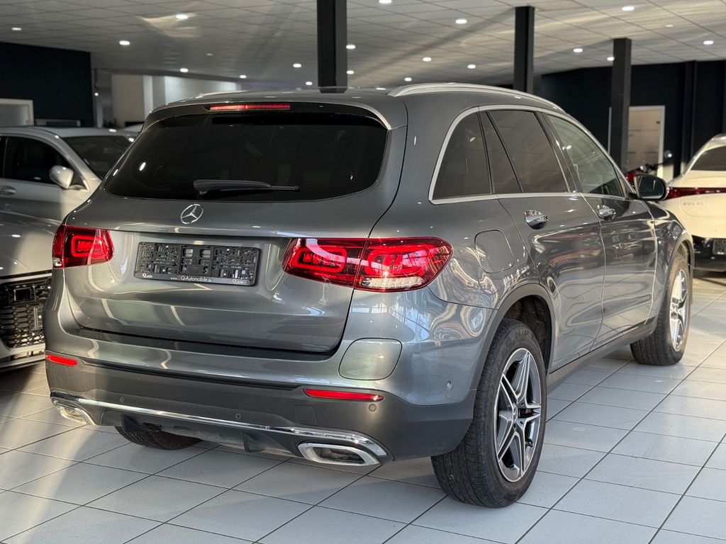 Mercedes-Benz GLC 300 2021