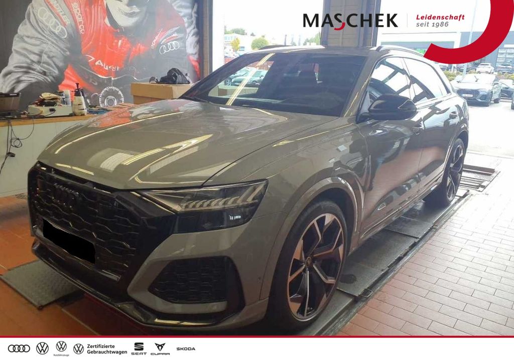 Audi RSQ8 2022