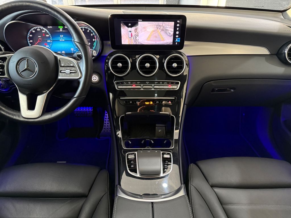 Mercedes-Benz GLC 300 2021