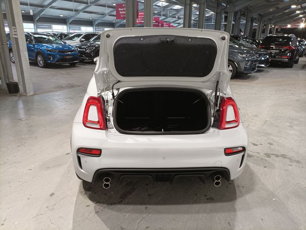 Abarth 595C 2022