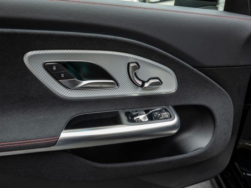 Mercedes-Benz CLA 350 2025