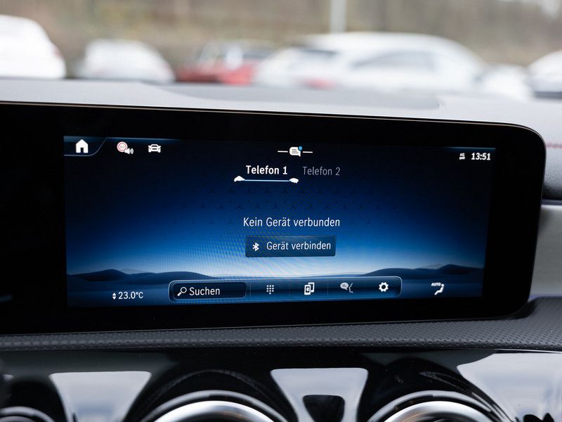 Mercedes-Benz CLA 200 2025