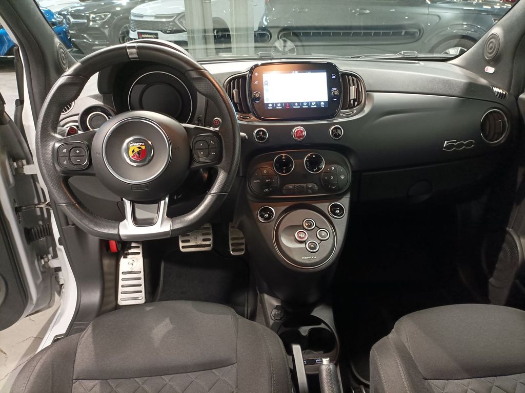 Abarth 595C 2022