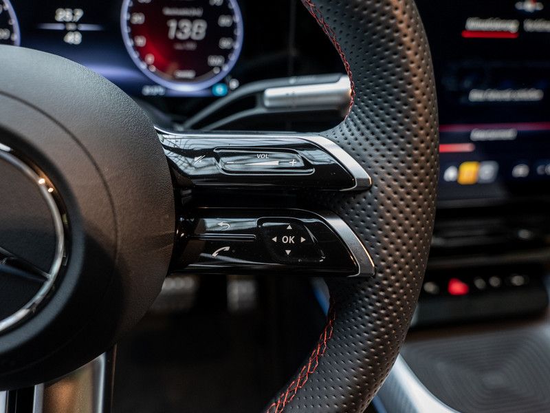 Mercedes-Benz CLA 350 2025