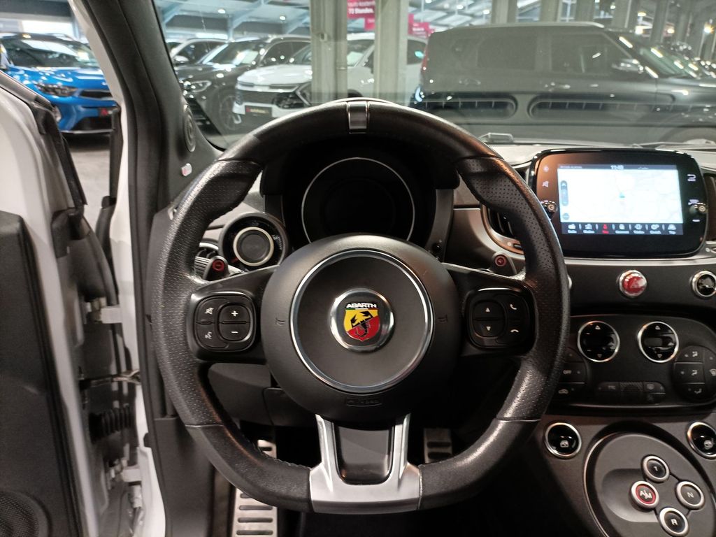 Abarth 595C 2022