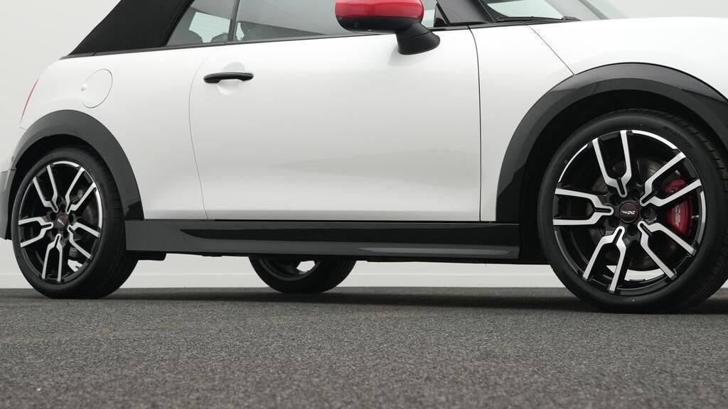 MINI John Cooper Works Cabrio 2025