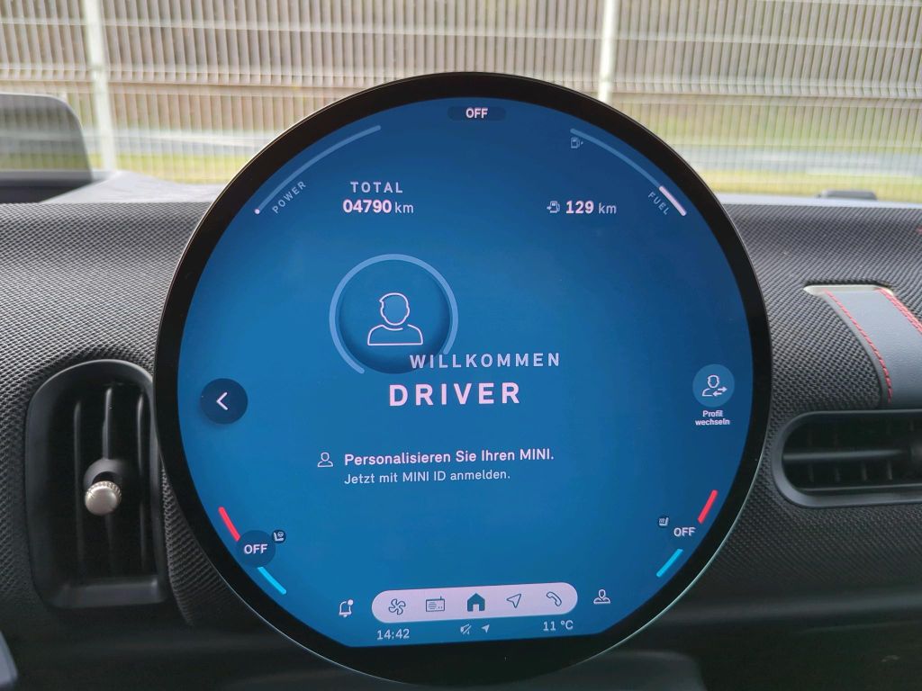 MINI John Cooper Works Cabrio 2025