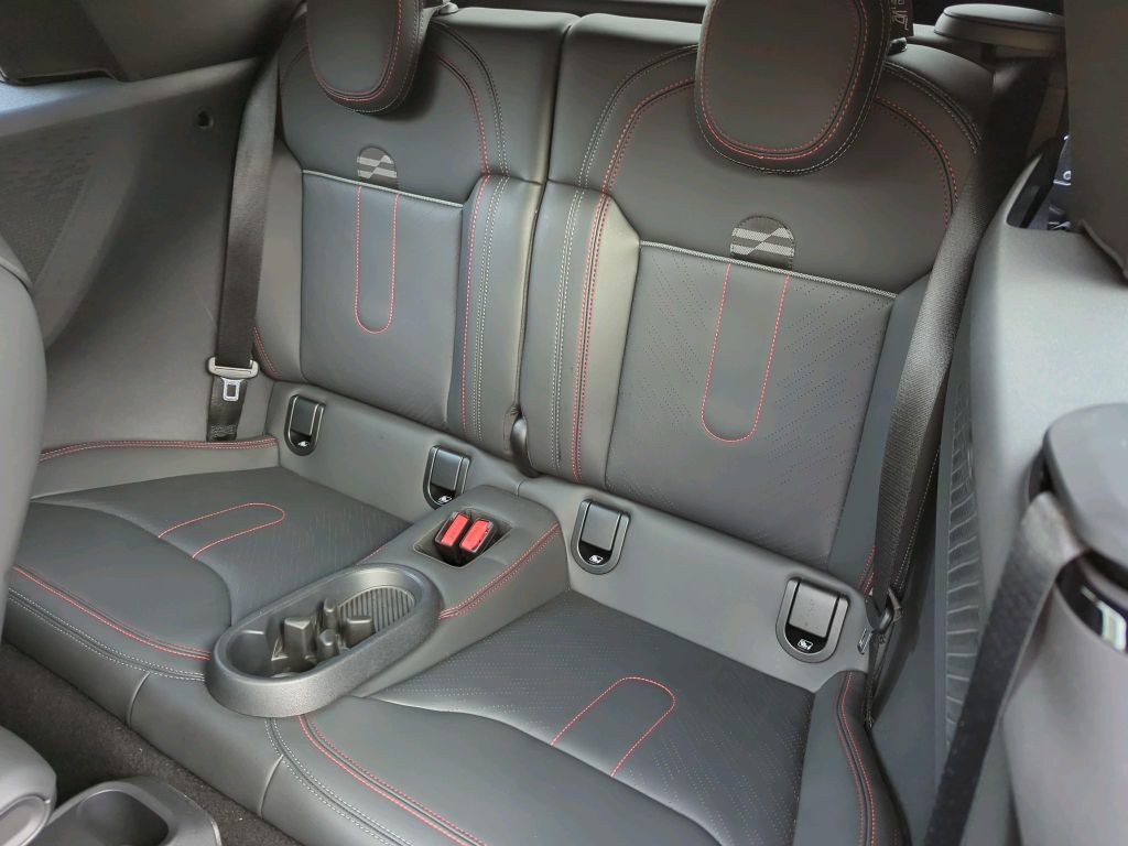 MINI John Cooper Works Cabrio 2025