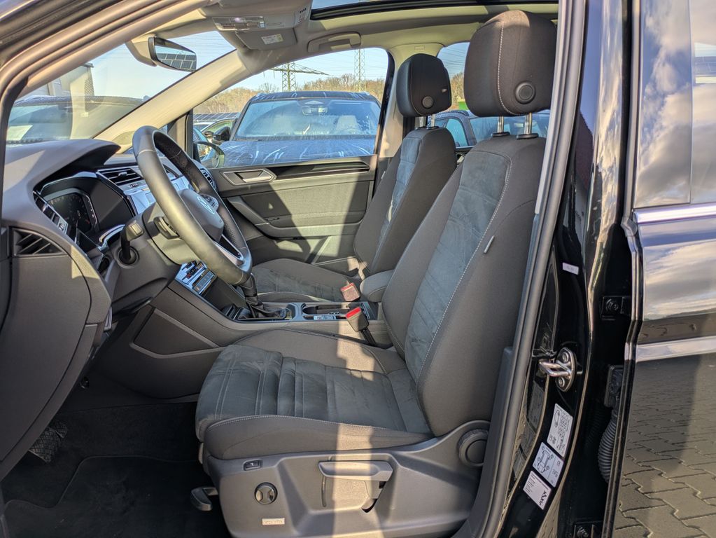 Volkswagen Touran 2025