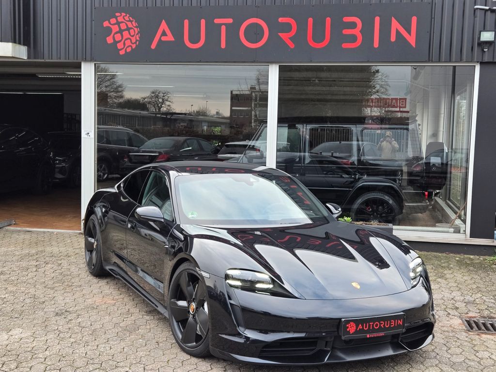 Porsche Taycan 2021