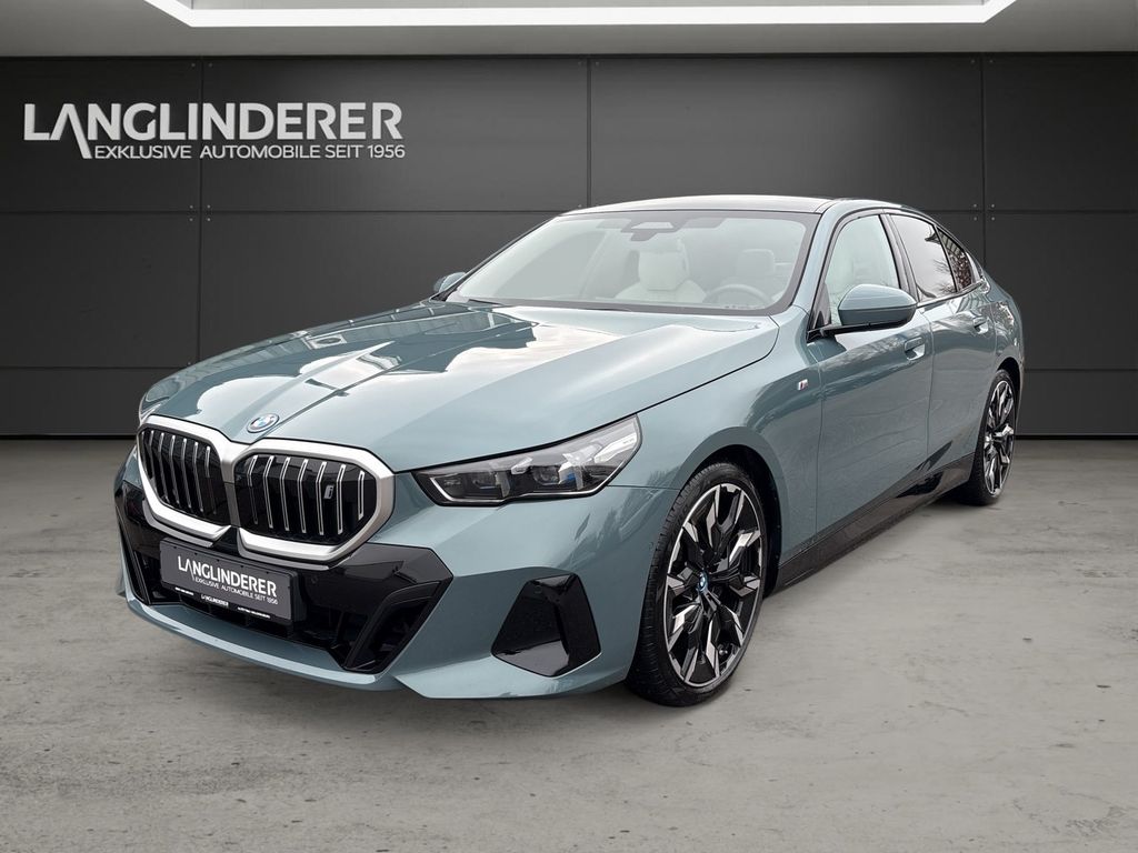 BMW i5 2024