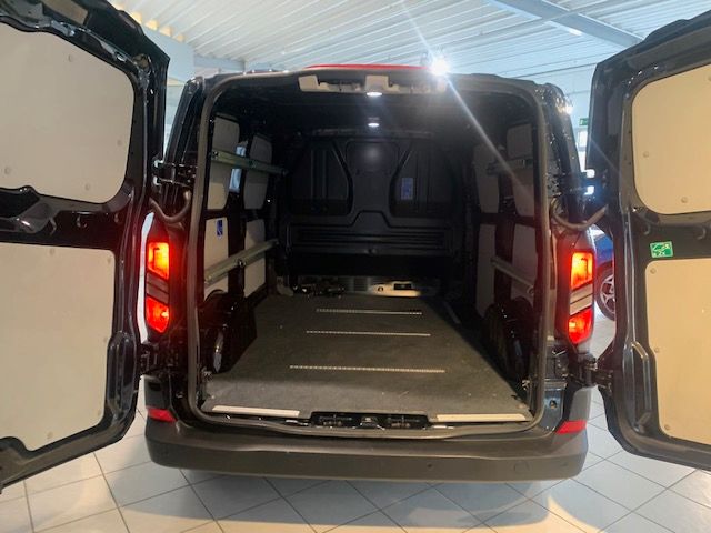 Ford Transit Custom 2024