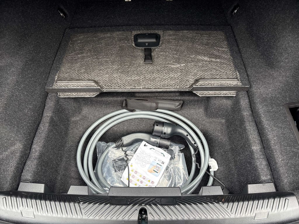 BMW i5 2024