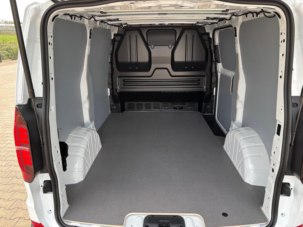 Volkswagen T7 Transporter