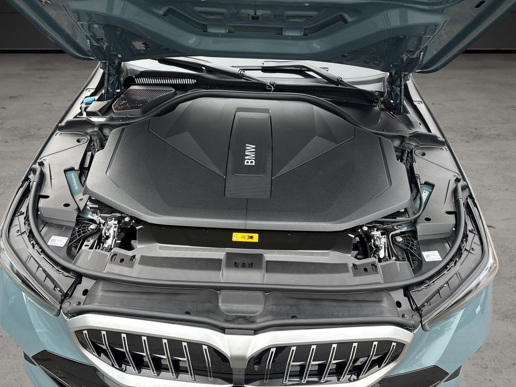 BMW i5 2024