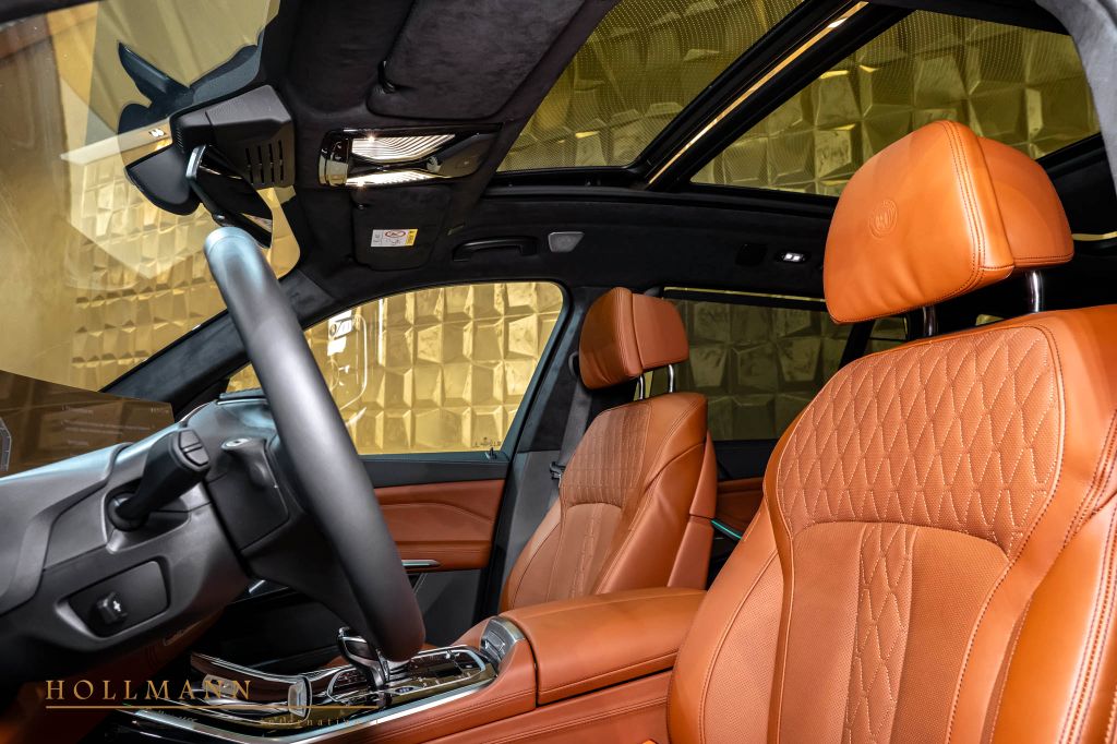 ALPINA XB7