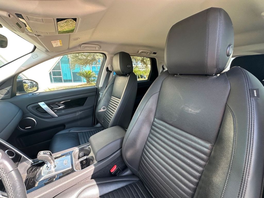 Land Rover Discovery Sport 2022