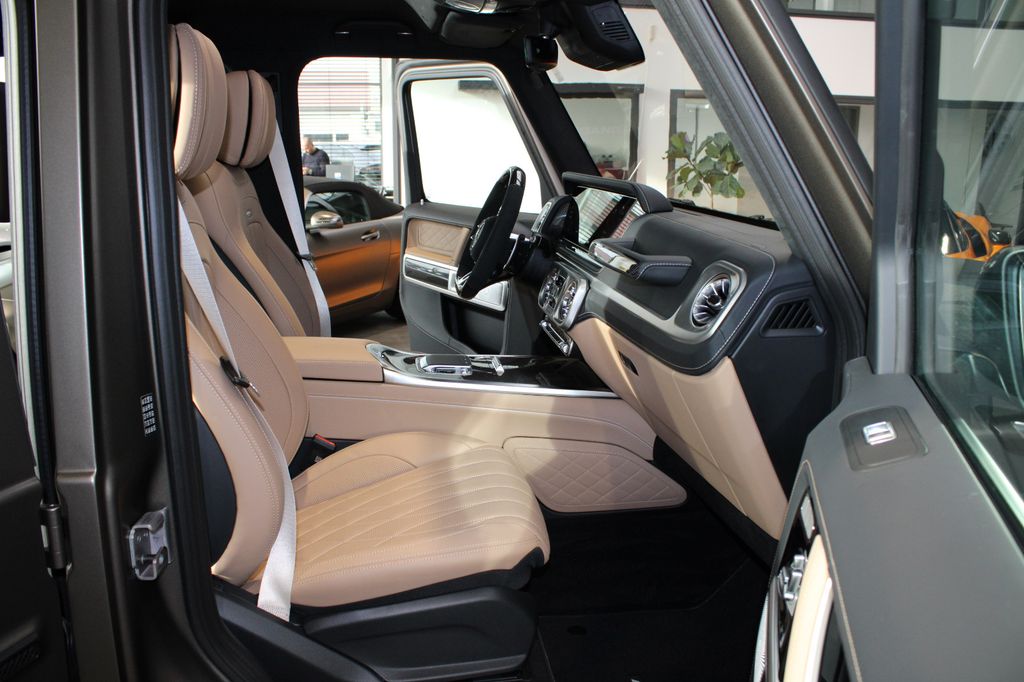 Mercedes-Benz G 63 AMG 2025