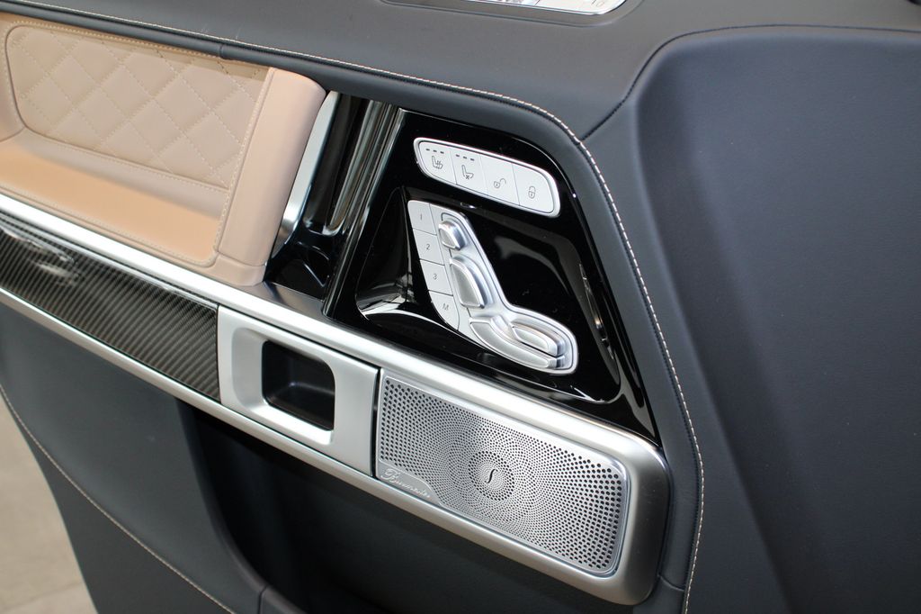 Mercedes-Benz G 63 AMG 2025