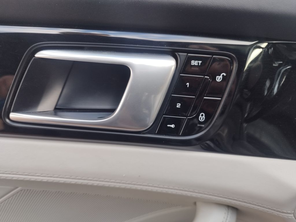 Porsche Panamera 2017