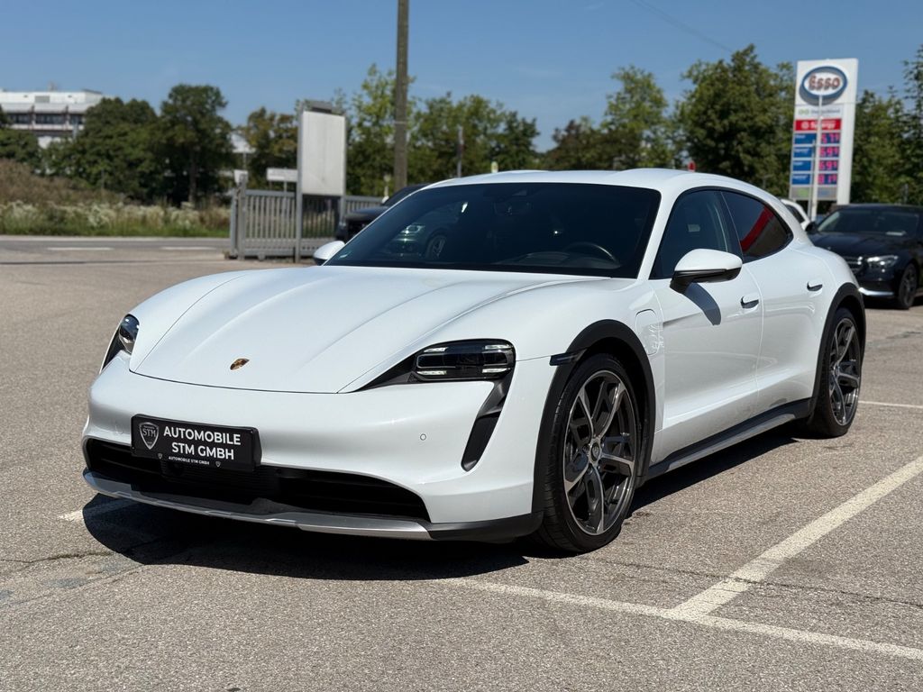 Porsche Taycan 2022