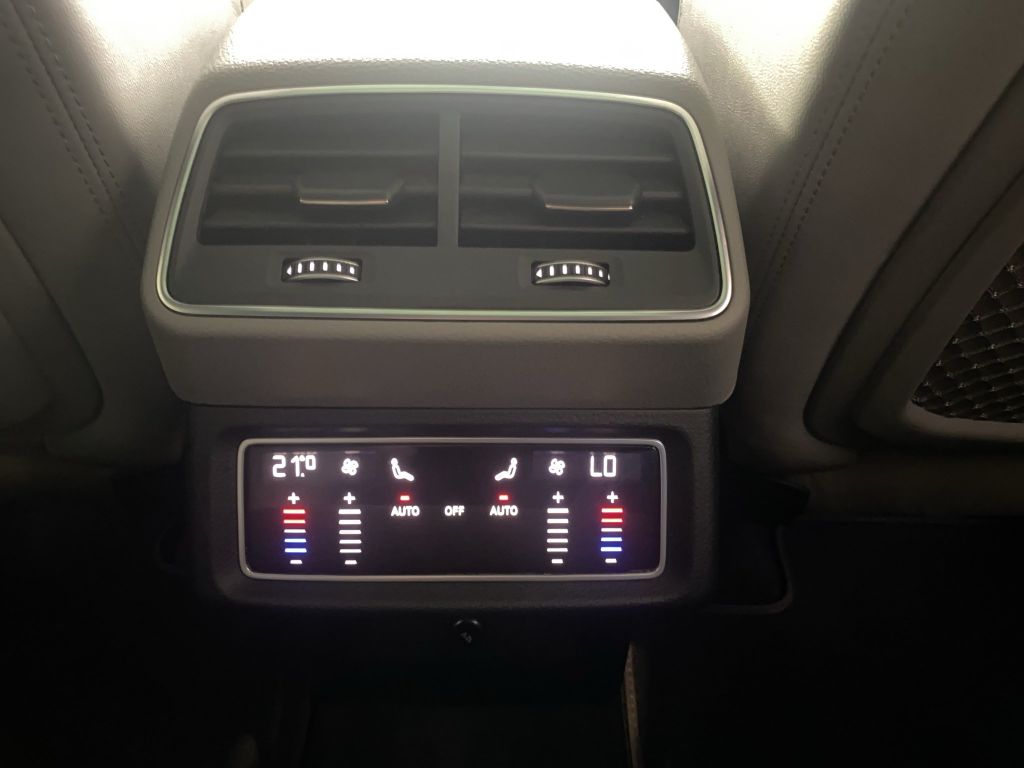 Audi e-tron 2021