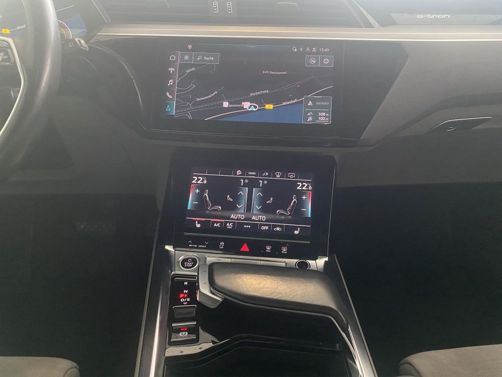 Audi e-tron 2021