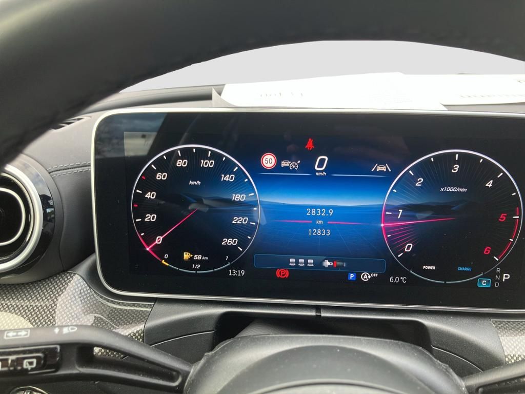 Mercedes-Benz C 300 2025