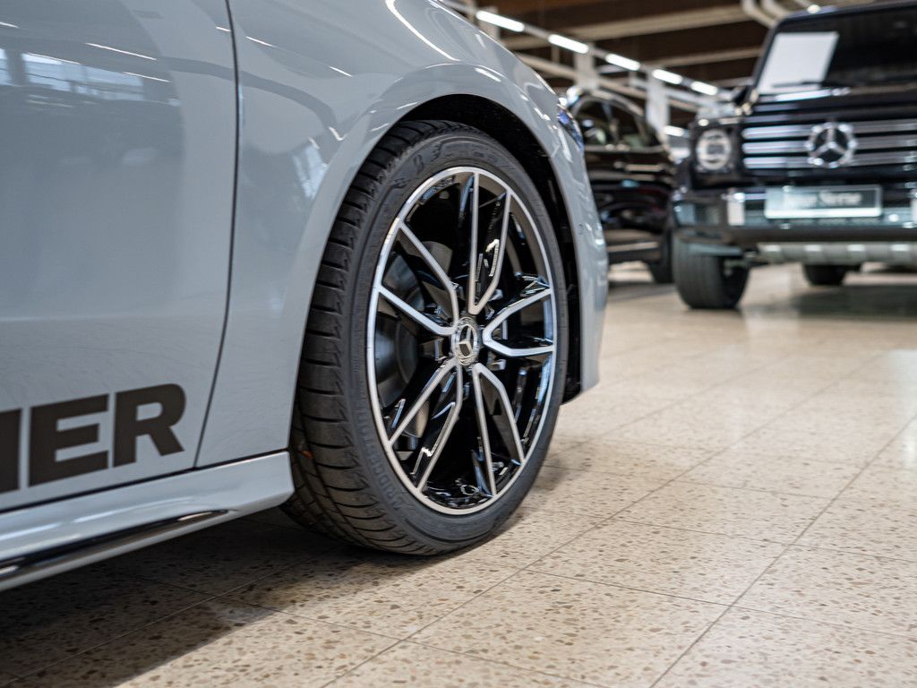 Mercedes-Benz A 180 2025