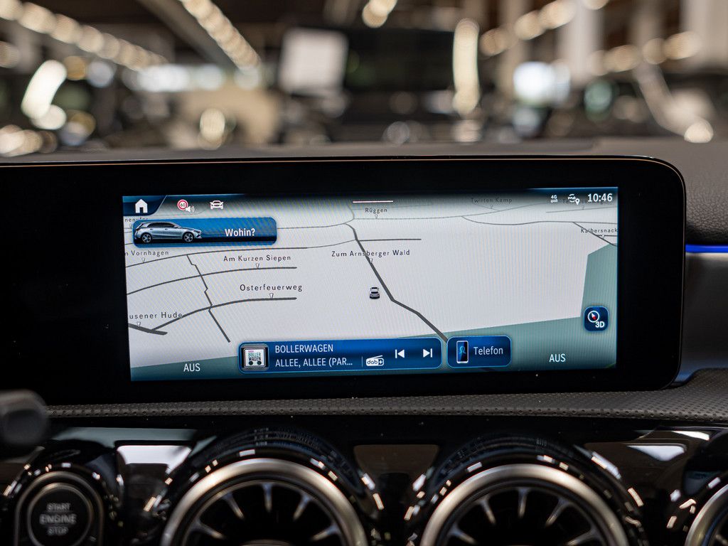 Mercedes-Benz A 180 2025