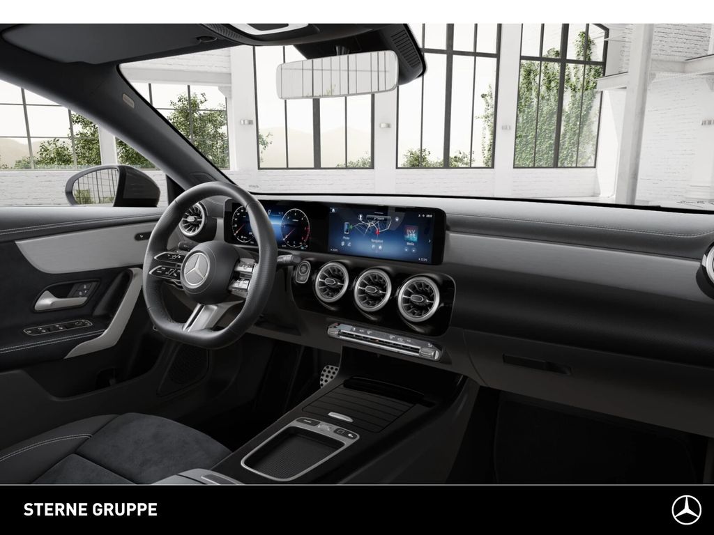 Mercedes-Benz CLA 200 2025