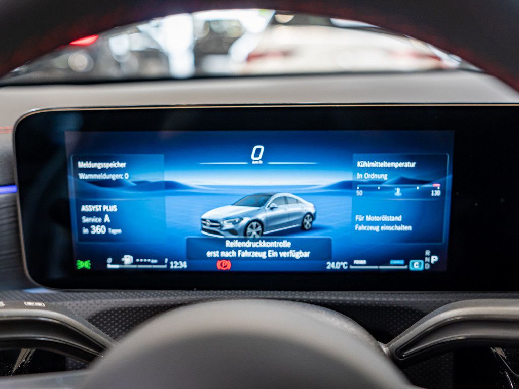 Mercedes-Benz CLA 200 2025