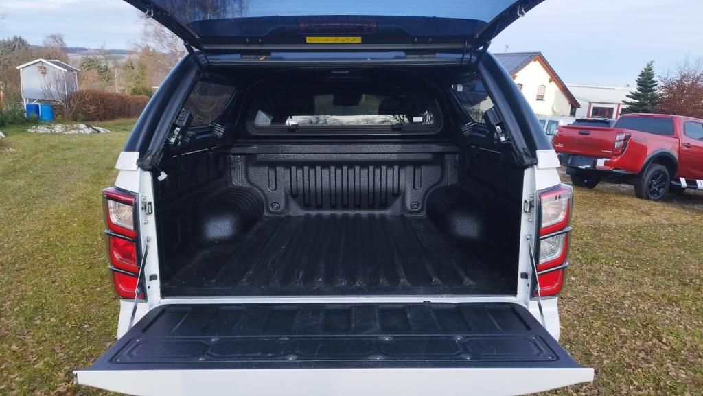 Isuzu D-Max 2025