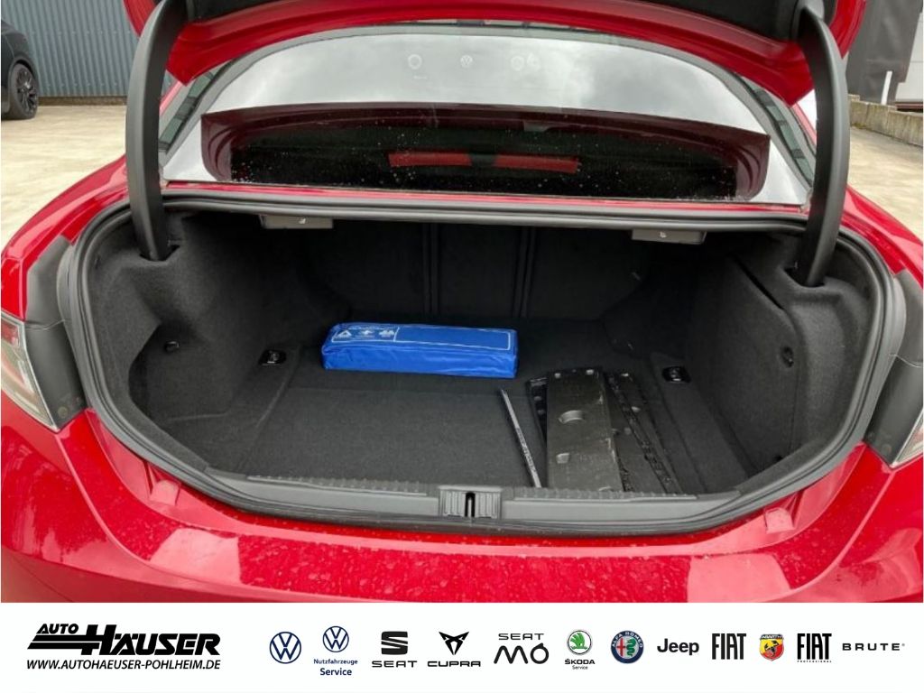 Alfa Romeo Giulia 2024