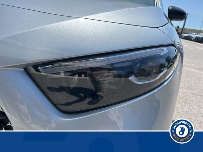 Mercedes-Benz A 180 2025