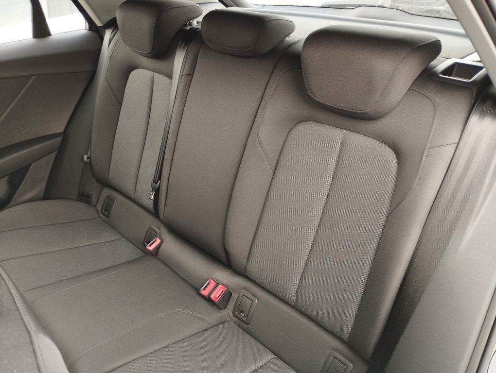 Audi Q2 2024
