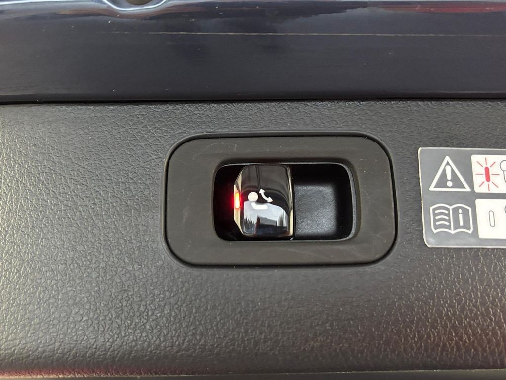 Mercedes-Benz C 200 2023