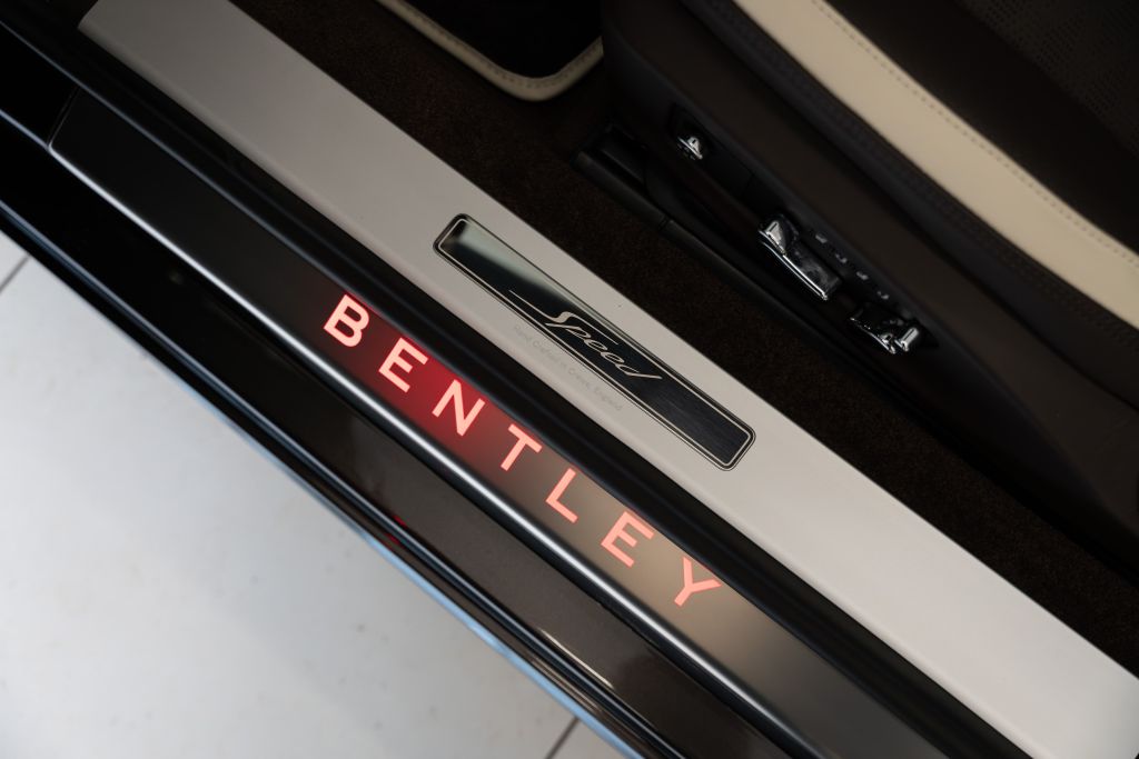 Bentley Continental GTC