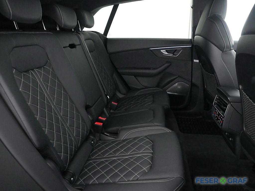 Audi SQ8 2022