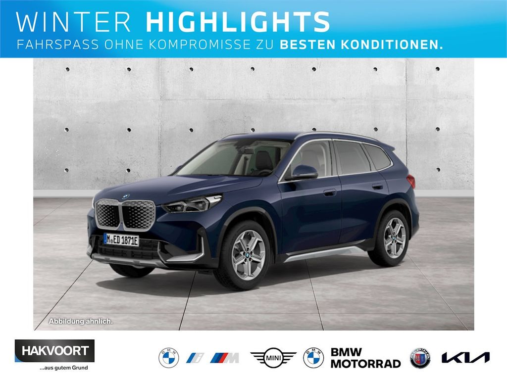 BMW iX1