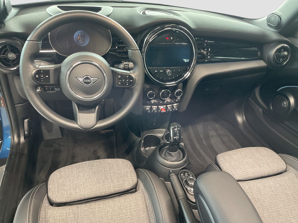 MINI Cooper Cabrio 2022