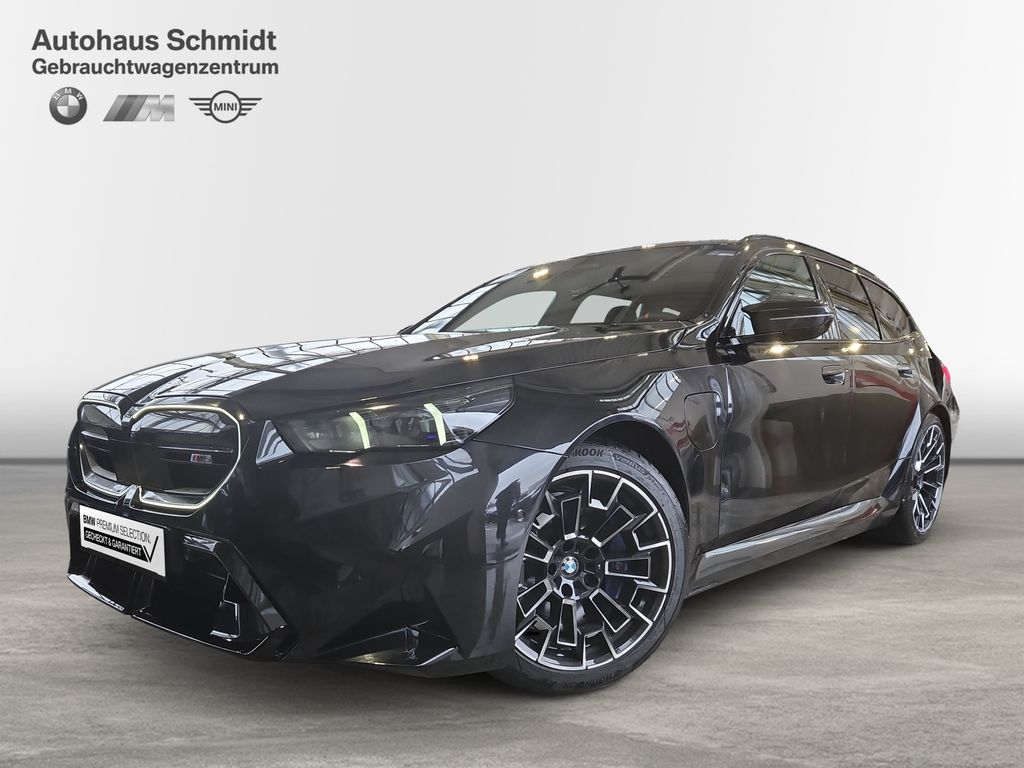 BMW M5 2025