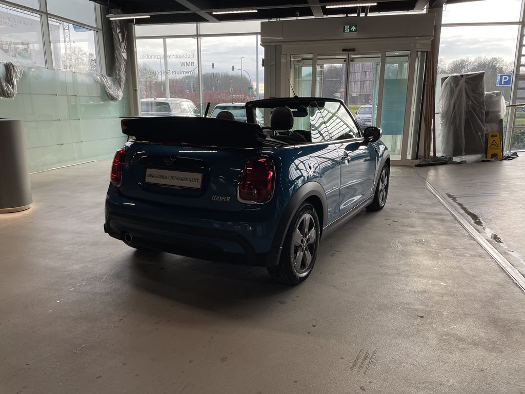 MINI Cooper Cabrio 2022