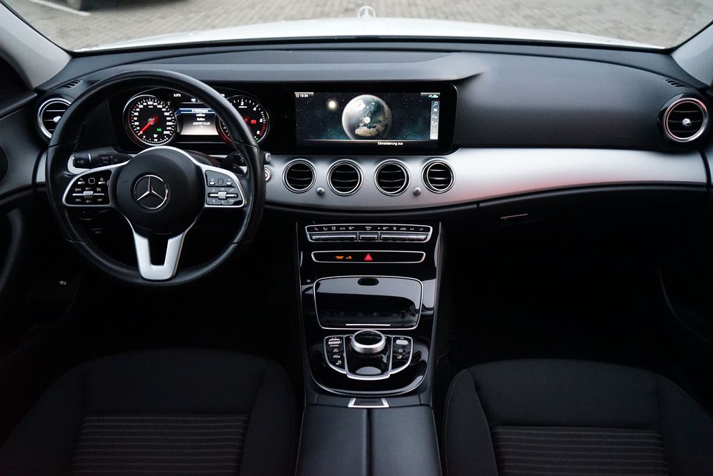Mercedes-Benz E 300 2020