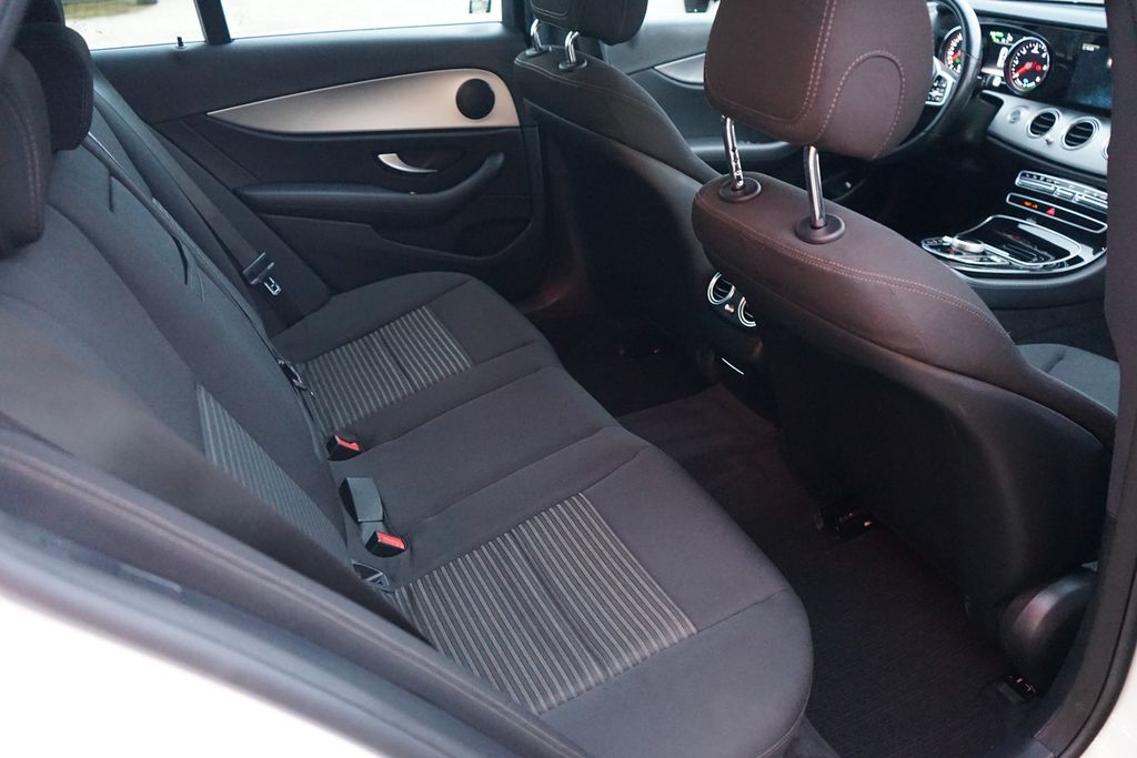 Mercedes-Benz E 300 2020