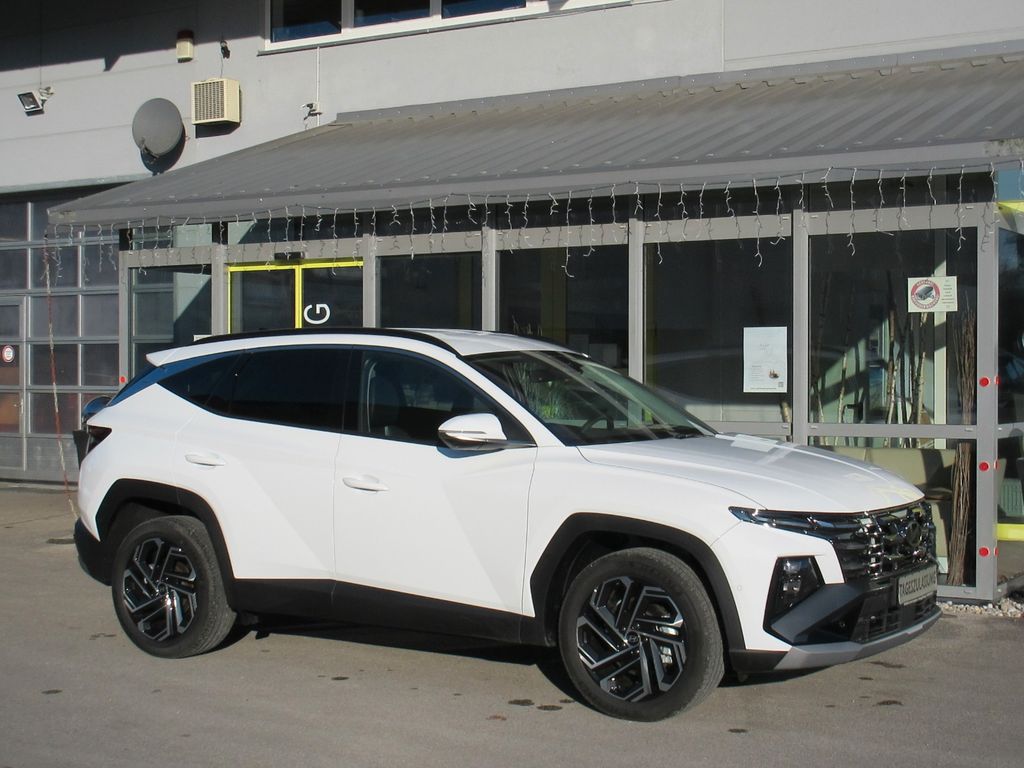 Hyundai TUCSON 2025