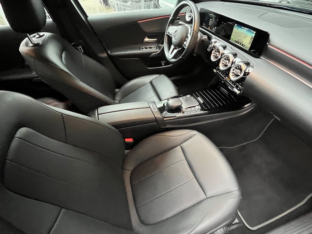 Mercedes-Benz A 250 2021