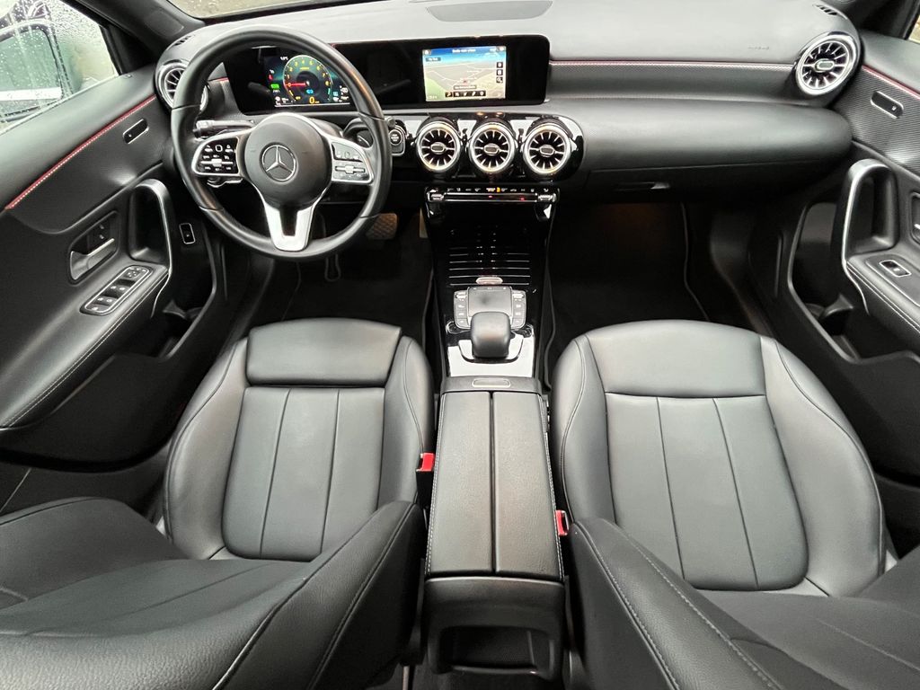 Mercedes-Benz A 250 2021