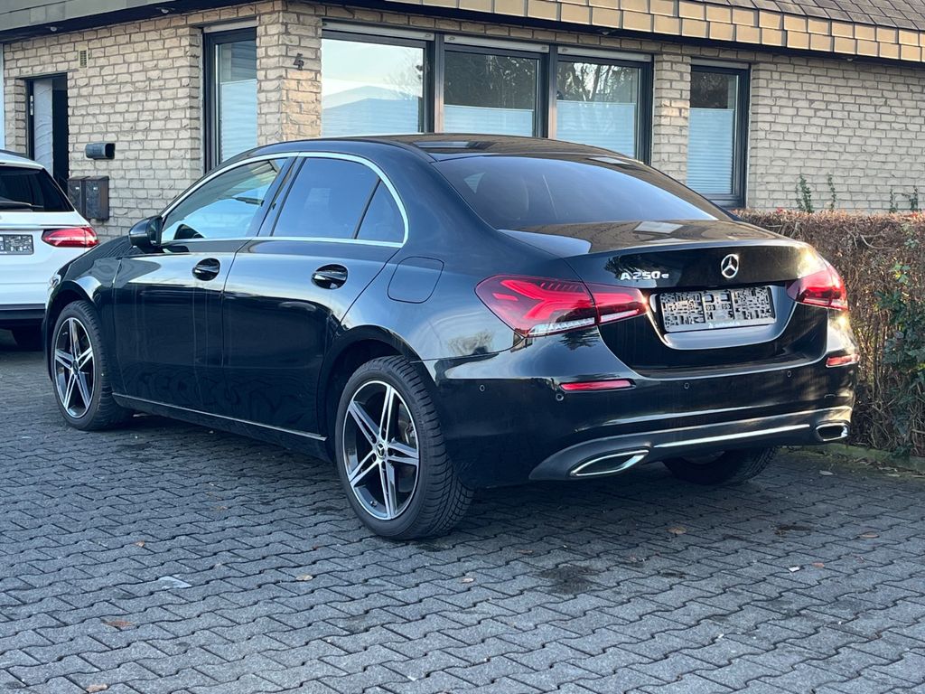 Mercedes-Benz A 250 2021